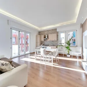 Appartement Ariston - Ciclabile In Centro Al Mare Con Balcone