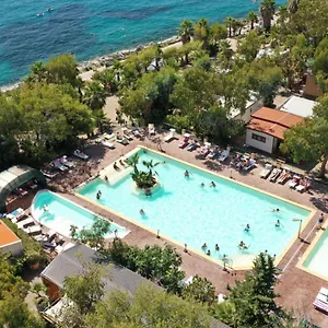 Kemp Villaggio Dei Fiori